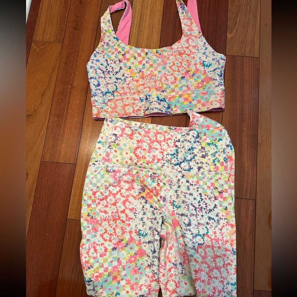 Patchwork daisy fabletics set